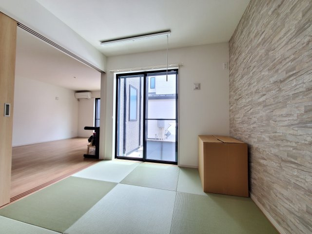 三郷市　彦野1丁目　　中古戸建の和室|和室があれば客間としても活用できます