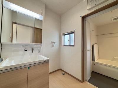 【独立洗面台】