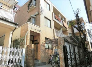 【外観】 | サンハイツ荻窪 | 鉄筋コンクリート造のがっちりとした建物。