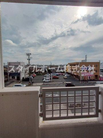 ホワイトビラハヤシの展望