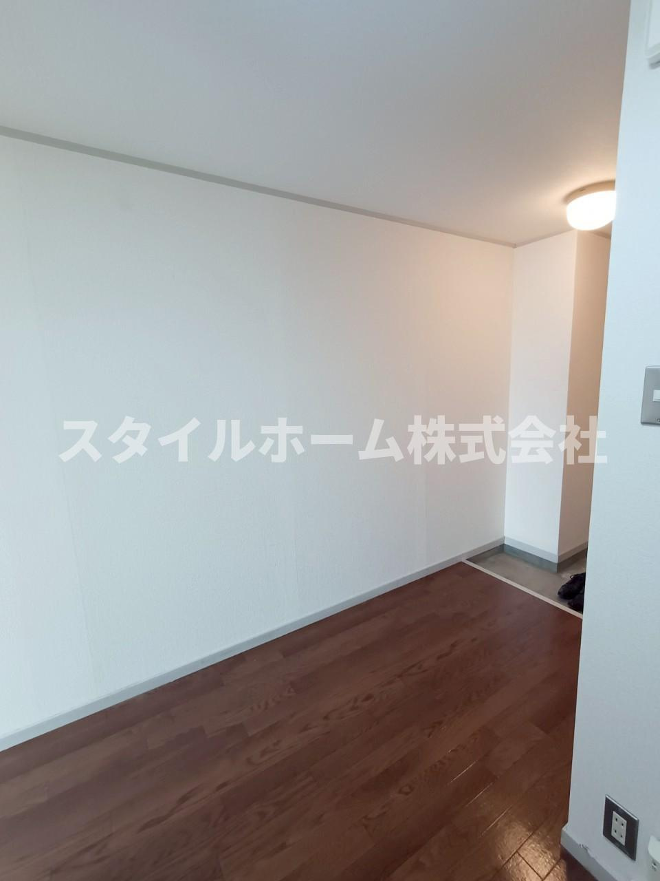 ホワイトビラハヤシのその他