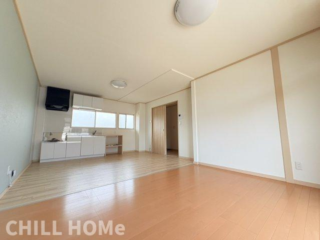 レジデンスシムラの居間・リビング|他社様掲載物件もまとめてご紹介、ご案内可能です(^^)/