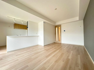 【居間・リビング】 | ペンギンズマンション箕面新稲