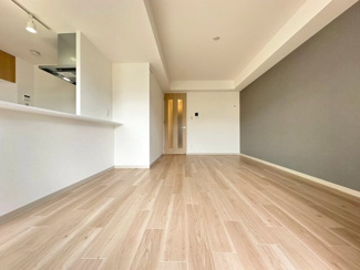 【居間・リビング】 | ペンギンズマンション箕面新稲