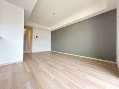 【居間・リビング】 | ペンギンズマンション箕面新稲