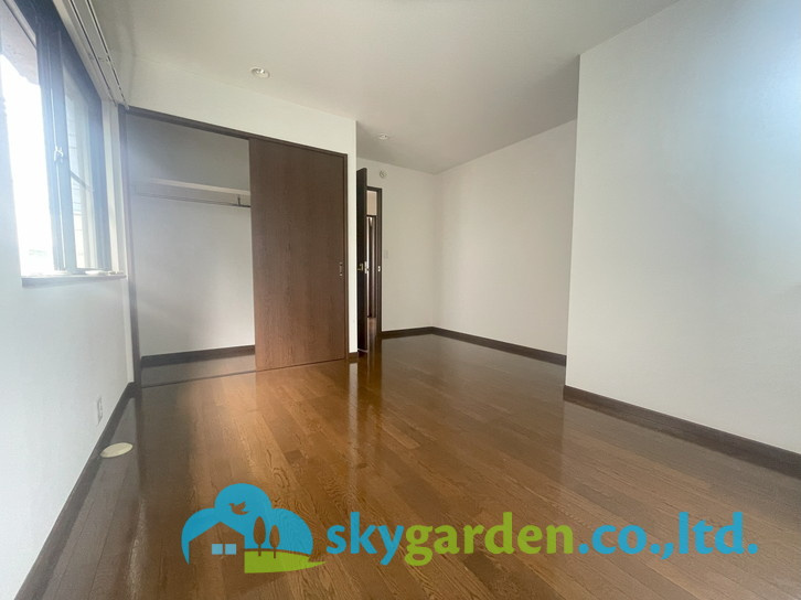 茅ヶ崎市共恵2丁目　中古戸建の洋室