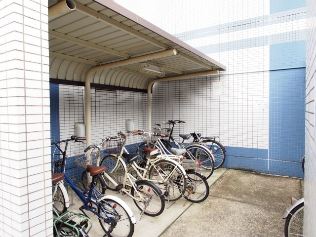 ボアドゥブルーの駐車場