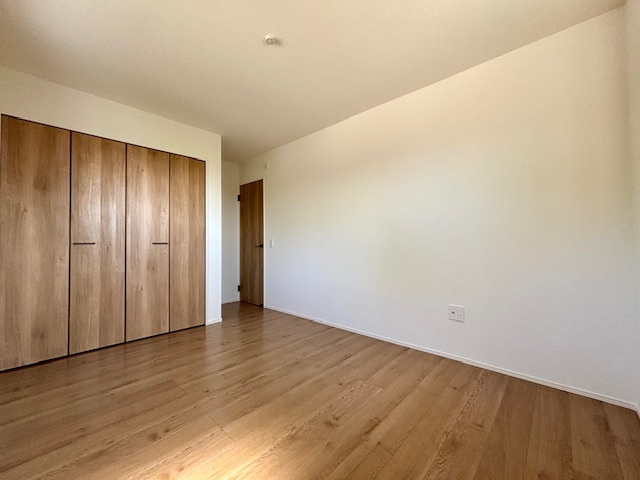 久留米市合川町5期　全2棟の洋室