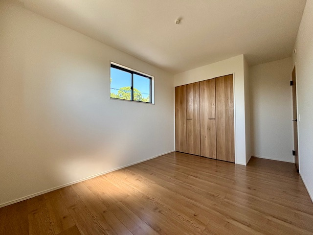 久留米市合川町5期　全2棟の洋室