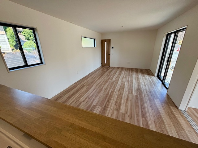 久留米市合川町5期　全2棟の居間・リビング