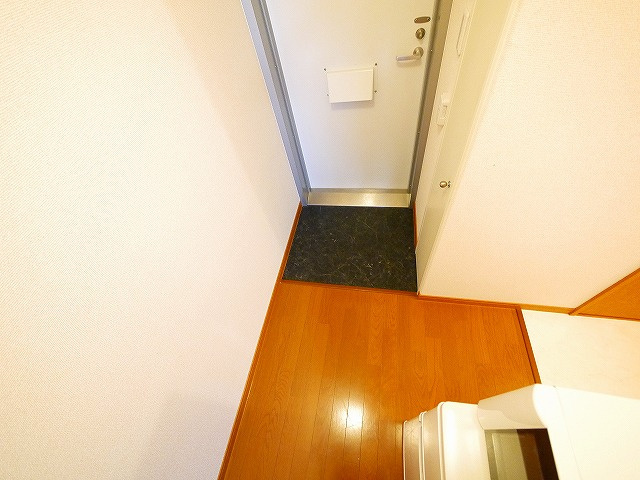 レオパレスメルベーユ西大寺の玄関|玄関です