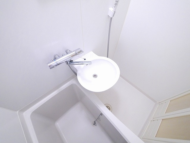 レオパレスメルベーユ西大寺の設備|洗面ボウル