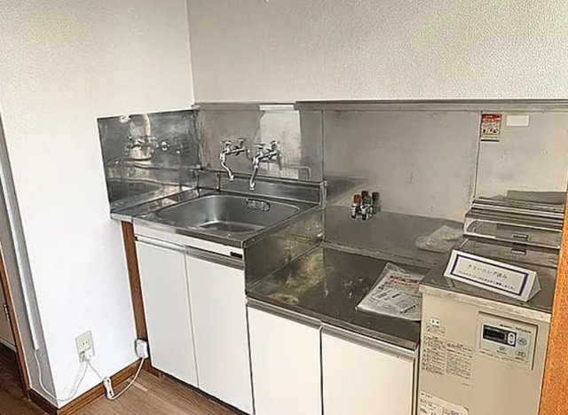 横浜市港北区菊名5丁目　一棟アパート　現況満室稼働中のキッチン