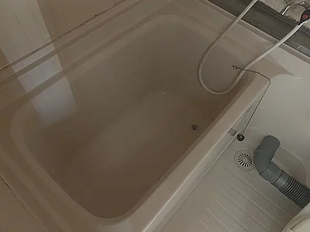 横浜市港北区菊名5丁目　一棟アパート　現況満室稼働中の浴室