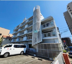 リアルティ大久保駅前