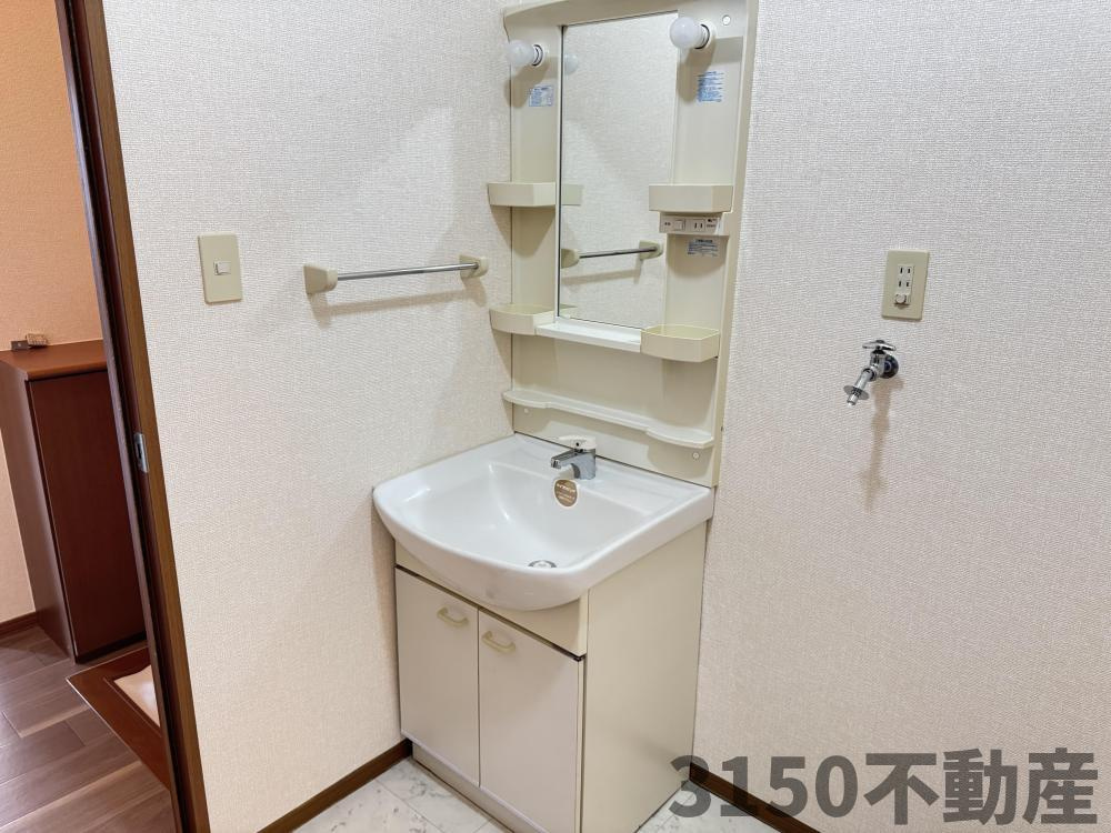 メゾンドクリークBの洗面所