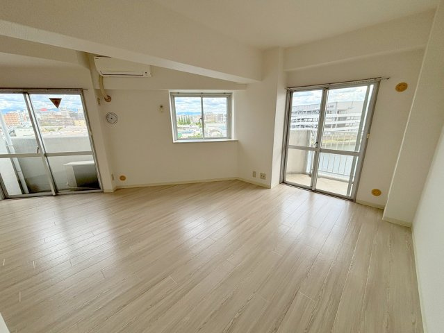 メゾンサクラ9の洋室