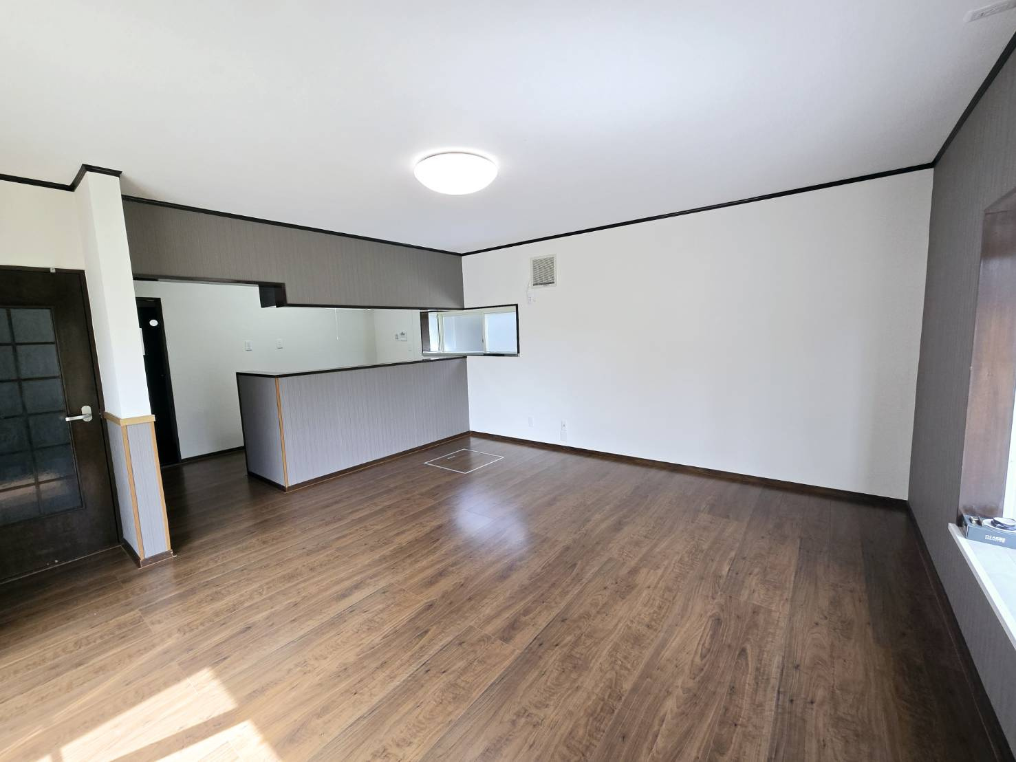 三戸郡階上町蒼前西１丁目の居間・リビング