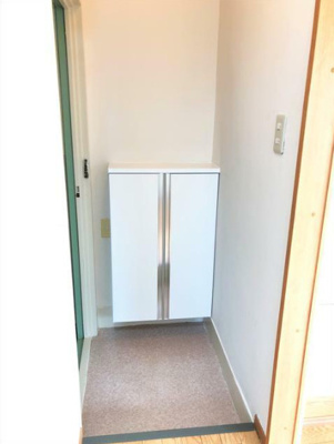 【玄関】 | コーポミヤマ