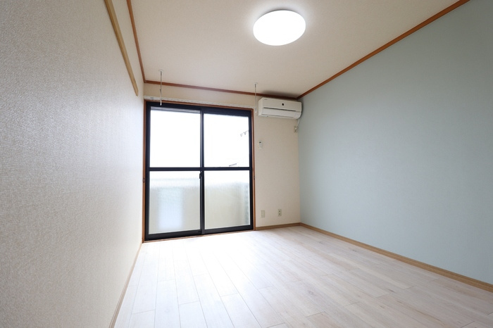 エバーグリーン　Aの居間・リビング