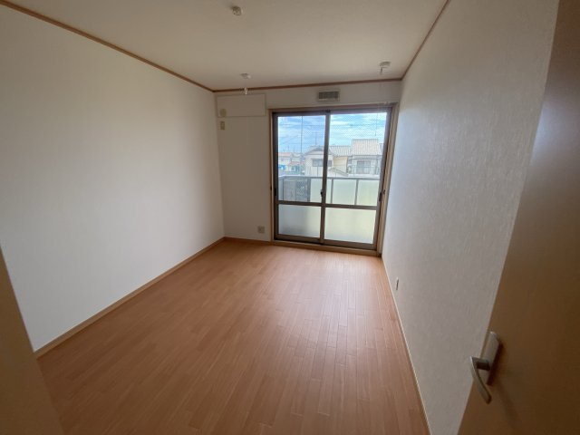 アルターナ英賀保の子供部屋