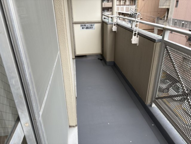 【バルコニー】 | ロワーメゾン岸里