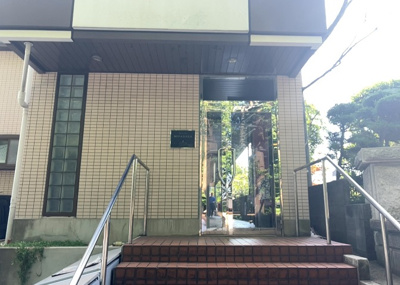 【外観】 | グリーンシティミヤサカ | 最寄り駅が近いなどの交通アクセスが良い土地だと暮らしやすいですよね。通勤・通学の観点から土地を選ぶことも大切です！自身や家族のライフワークからあったの物件を探しましょう！当社営業がお力になります！