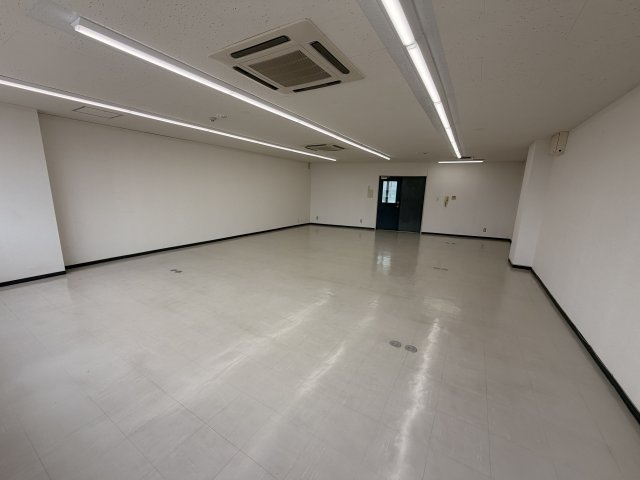 浜北中央ビルの内装