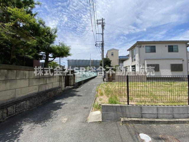 中小阪3丁目中古戸建の前面道路含む現地写真|前面道路含む現地写真です