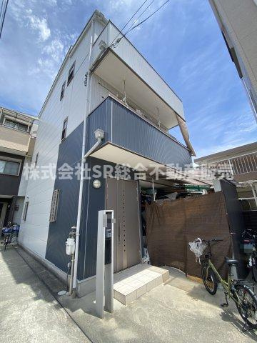 中小阪3丁目中古戸建の外観|弊社は住宅ローンに自信がございます。
お客様にあった銀行をご紹介いたします。
お悩みの方は弊社までお気軽に
ご相談下さいませ。