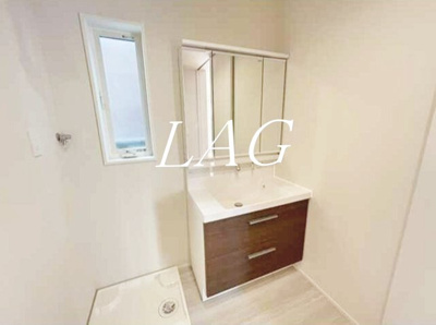 【独立洗面台】 | 小金井市東町3丁目戸建 | 独立洗面台です。