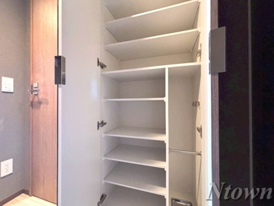 【収納】 | エステムコート名古屋新栄Ⅵ アートテラス | 小物を収納するのに便利です