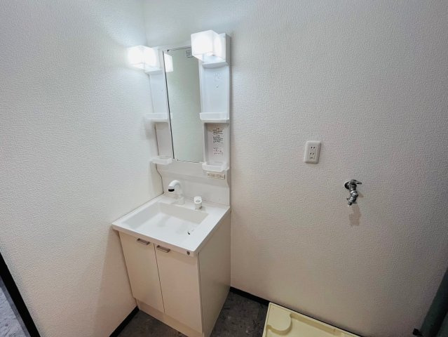 グリーンコーポ三牧の浴室