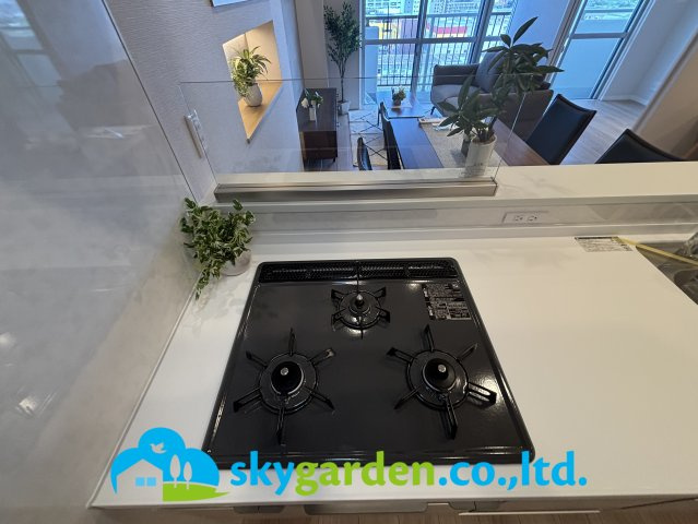 秀和平塚レジデンスのキッチン