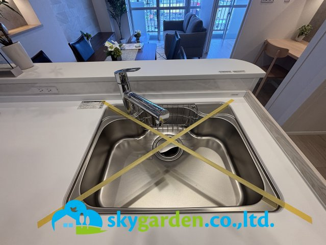 秀和平塚レジデンスのキッチン