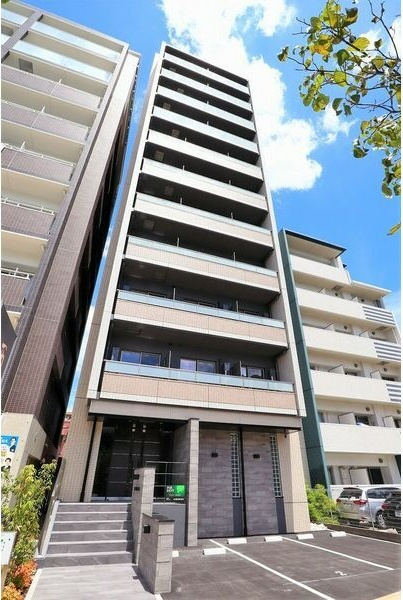 オークスクエア吹上の外観