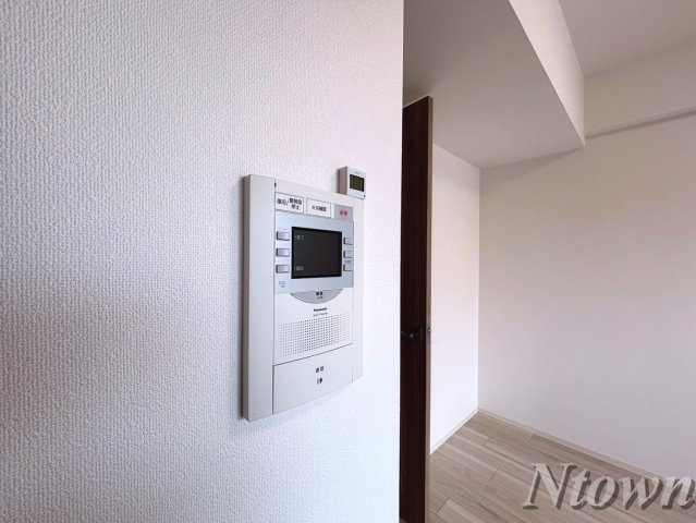 【セキュリティ】 | ディアレイシャス矢場町 | モニター付きインターホンです