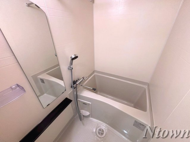 【浴室】 | ディアレイシャス矢場町 | 落ち着いた空間のお風呂です
