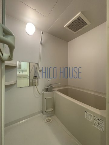 ルネス　カシーラの浴室