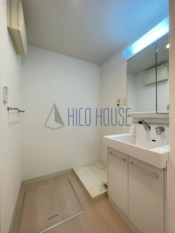 ルネス　カシーラの洗面所