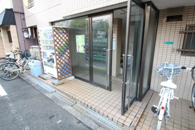 【エントランス】 | アワーハウス磯路