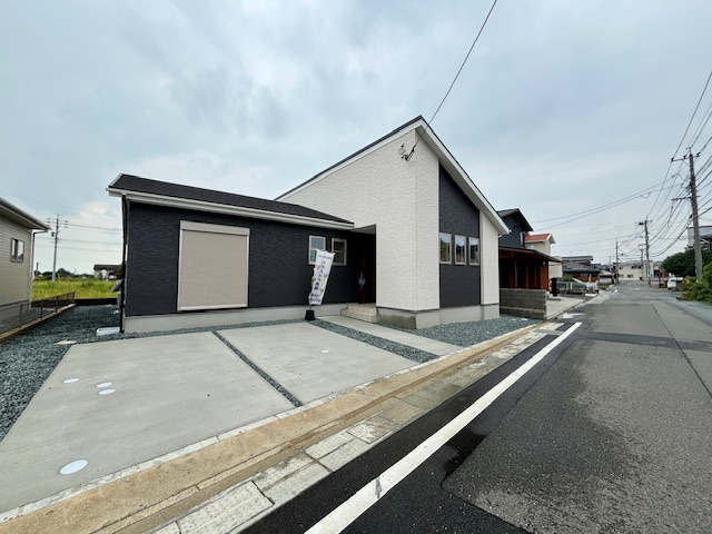 久留米市荒木町白口2期　全3棟