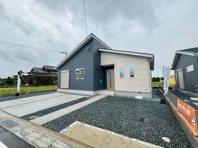 久留米市荒木町白口2期　全3棟