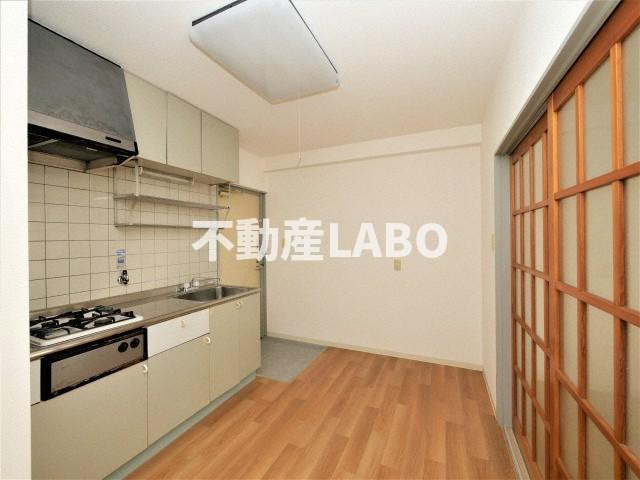 ビ・アット夕凪の居間・リビング