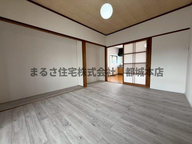 南鷹尾貸家の寝室