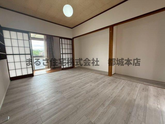 南鷹尾貸家の寝室