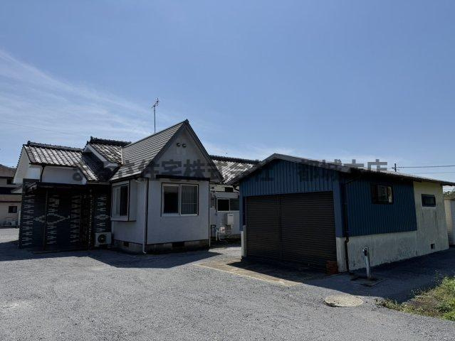 南鷹尾貸家の外観