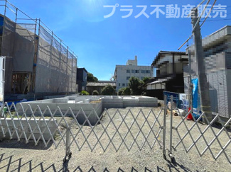 【外観】 | 現地写真。同じ物件を見るなら、プラス不動産販売にお任せ下さい。