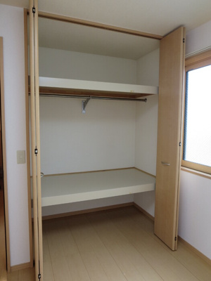  | ウィンクルム | 102 クローゼット