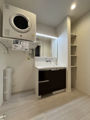 「神戸市東灘区新築一戸建」東灘区岡本のランドリースペース